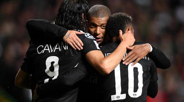 欧冠半场：杜兰、多尔贝格破门，卡拉巴克1-1阿贾克斯