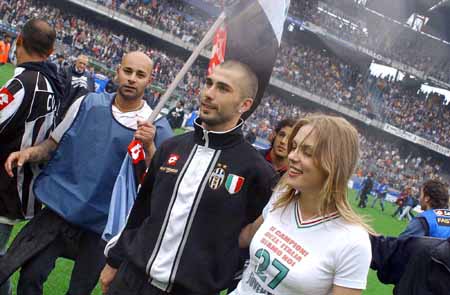 辽宁男篮CBA杯赛连输江苏广州引热议！球迷不满狂刷官媒评论区