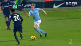 新疆一家进出口贸易公司向阿图什市捐赠足球场，价值1亿元