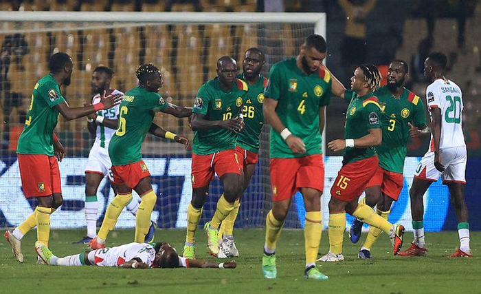 武汉体育中心集团：改扩建主体育场，形成8万坐席专业足球场