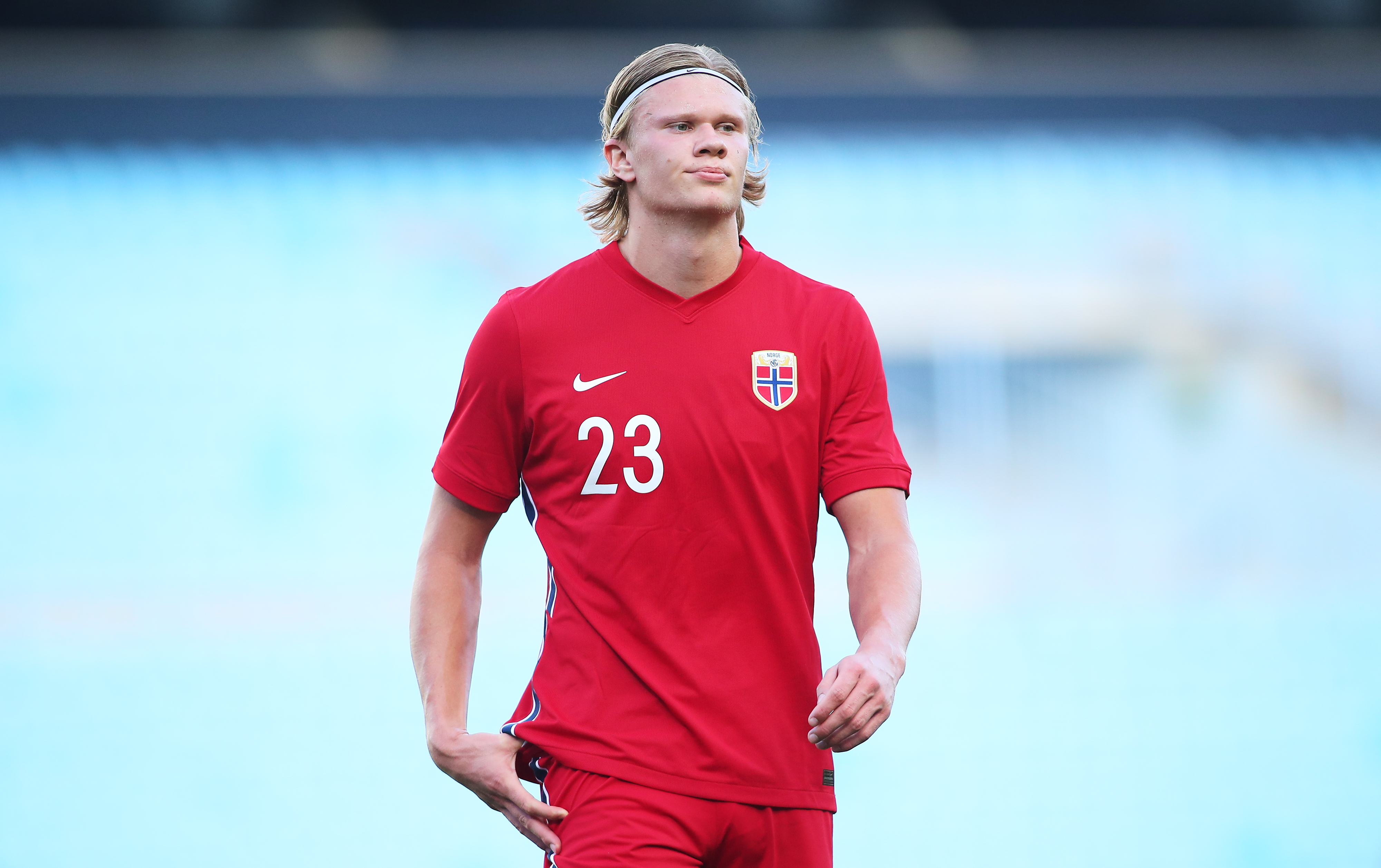 武汉三镇新帅为俱乐部引援制定名单，已锁定五条大鱼，斯坦丘领衔（武汉三镇新主帅拟定引援清单，五大目标已确定，斯坦丘居首）